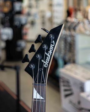 Jackson JS Series Concert Bass JS2 AH Snow White (Käytetty)