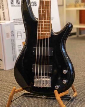 Ibanez sr305 (Käytetty)