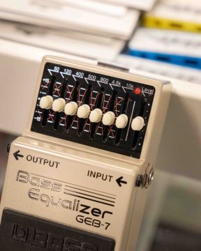 Boss GEB-7 (Käytetty) 