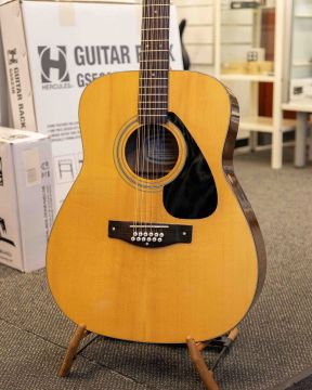 Yamaha fg-413s-12 (Käytetty)