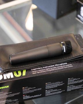 Shure SM 57 (Käytetty)