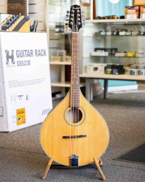Fender FMO-66 oktaavi mandoliini (Käytetty)