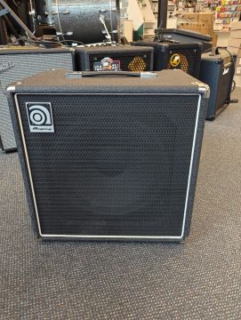 Ampeg BA112 bassocombo (käytetty)