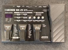 Boss ME-25 Multiefekti kitaralle (käytetty)