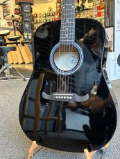 Fender Fa-125 (Käytetty) 