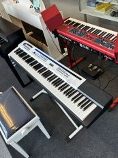 Casio PX-5S (Käytetty)