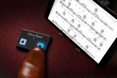 iRig Blue Turn -sivunkäännin